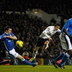 Bale Dua Gol, Spurs Libas Wigan 3-1
