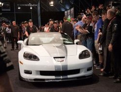 Chevy Corvette Convertible 427 Terbaru di Lelang