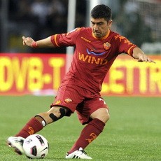 Pizarro Siap Bantu City Jadi Juara