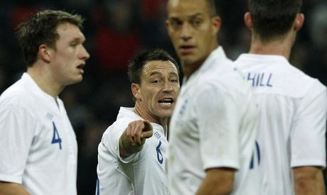 Terry Lebih Baik Tak Ikut ke Piala Eropa