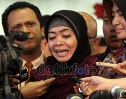 Diperiksa KPK 6 Jam Lebih, Wa Ode Dicecar 10 Pertanyaan