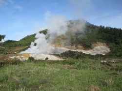 Kawah Sikidang, antara ngeri dan takjub