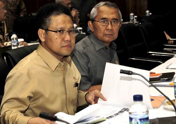 Para Menteri Bahas Konflik Lahan dan Perburuhan