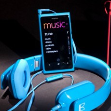 Pasarkan Lumia, Nokia Boyong Monster