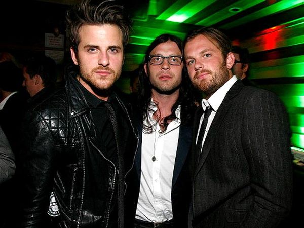 Nominasi Best Rock Album Grammy 2012