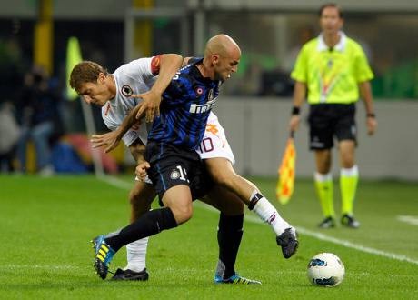 Laga Roma vs Inter Dipindah ke Hari Minggu