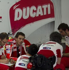 Tes di Sepang Puaskan Rossi