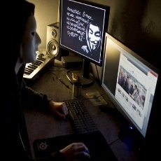 Hacker Sadap Percakapan Teleconference FBI