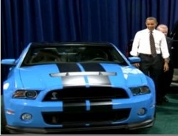 Obama Kepicut Ford Mustang