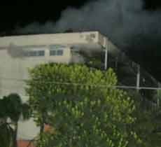 Lantai III Gedung Pengadilan Negeri Surabaya Dilalap Api