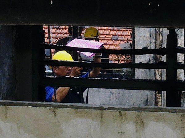 Olah TKP Kebakaran PN Surabaya