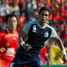 Duo Arema Berebut Jatah ke Piala AFC