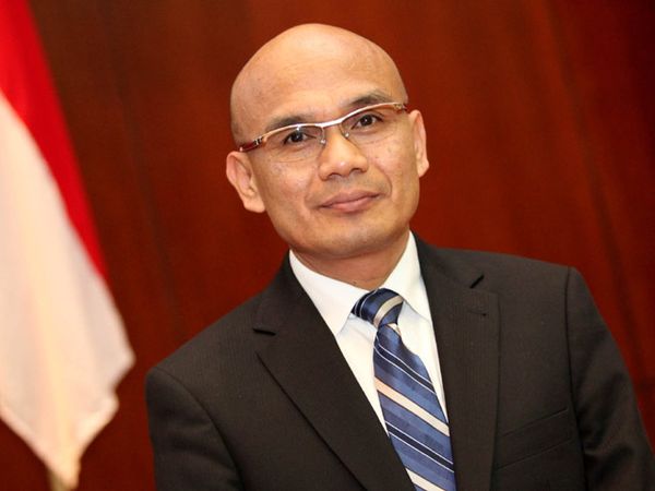 Jalan Lurus Desra Percaya Jalan Lurus Desra Percaya