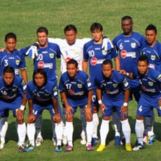 Tundukkan Pelita, Persib ke Peringkat Empat