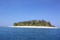 Pulau Lihaga, Kecantikan Tersembunyi di Sulawesi Utara