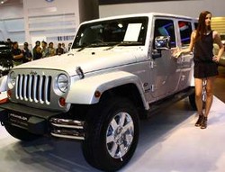 Awas, Pencuri Kini Incar Pintu Mobil