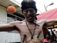 Aksi Ekstrim Para Tatung