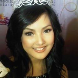 Miss Indonesia 2011 Sering Diajak Pacar Pulang Malam
