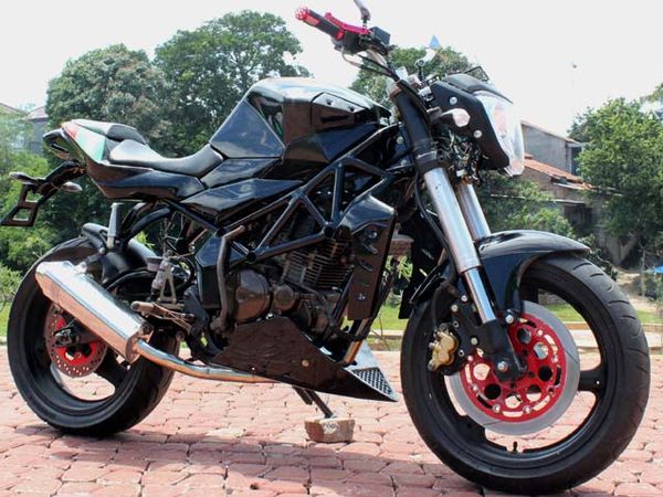 Scorpio-Z Jadi Petarung Jalanan