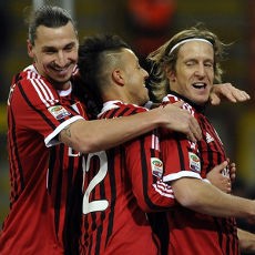 Agen Ibrahimovic Bakal Tawarkan Penyerang Baru untuk Milan