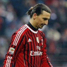 Skorsing Tiga Laga untuk Ibrahimovic