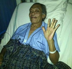 Malam Dana bagi Bassist God Bless digelar Jumat Ini