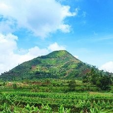Gunung Sadahurip Jadi Tujuan Wisata Baru