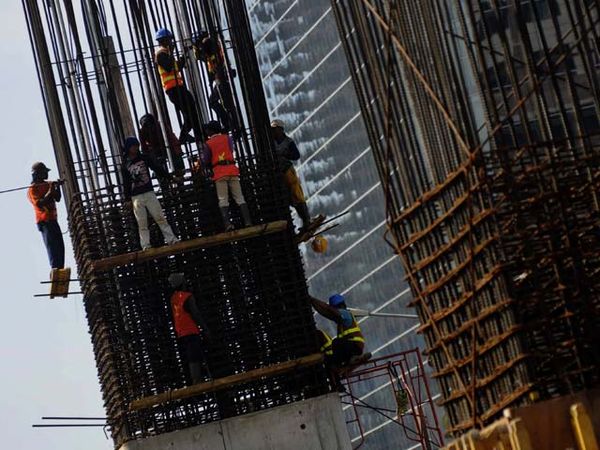Jalan Layang Non Tol Diragukan Atasi Kemacetan