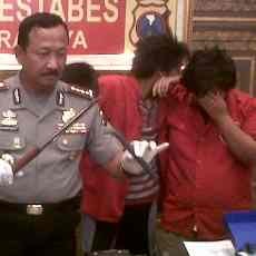 Tiga Pembobol Dealer Motor Diamankan