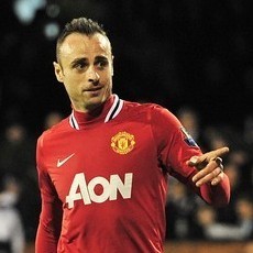 MU Segera Perpanjang Kontrak Berbatov