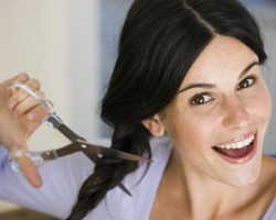 Potong Rambut, Cara Efektif Sembuhkan Patah Hati?