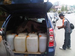 Polisi Sita 1,4 Ton Premium Bersubsidi Ilegal di Samarinda