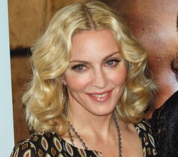 Madonna Umumkan Tur Keliling Dunia