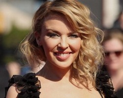 Diancam di Twitter, Kylie Minogue Lapor Polisi