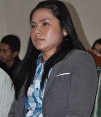 Tere Terlihat Gemuk