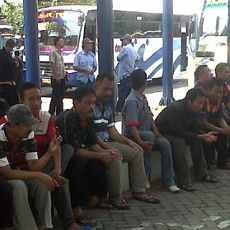 Bus Semarang Belum Masuk TOW, Sopir Bus Ancam Demo Besar-besaran