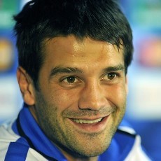Rumor Chivu-Bayern Dibantah