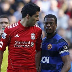 Menanti Evra & Suarez Berjabat Tangan