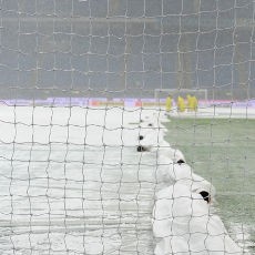 Tak Tahan Dingin, Dua Pemain Stuttgart Diistirahatkan