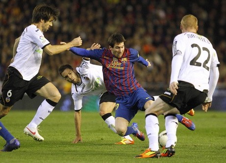 Los Che Akan Matikan Messi