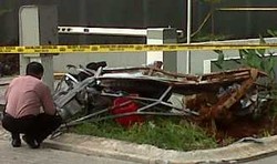 Polisi: Gondola di Multivision Tower Jatuh Karena Angin Kencang