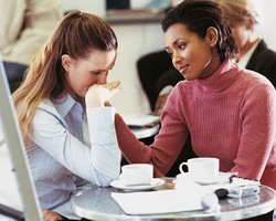 Menangis di Kantor, Kini Bukan Lagi Hal Tabu
