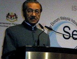 Mahathir Mohamad: Proton Tak Senang Disebut Mobil Murah