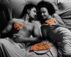 6 Kegiatan Usai Bercinta yang Memperpanjang Keintiman 