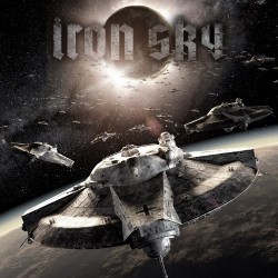 Iron Sky, Mendaratnya Nazi di Bulan