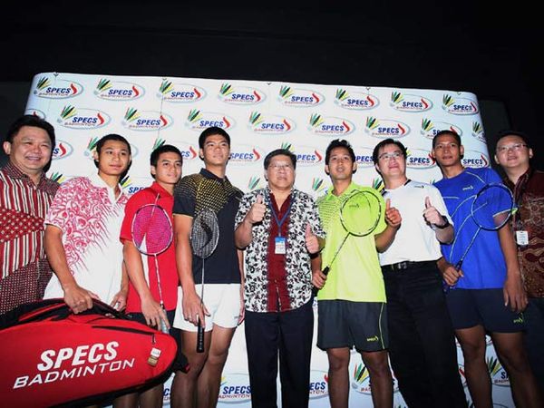 5 Pebutangkis Dikontrak SPECS