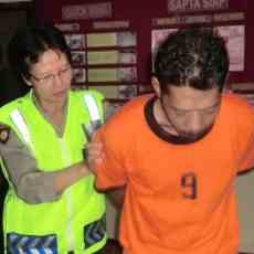 Perdaya Tiga Orang, Anggota KPK Gadungan Berhasil Dibekuk