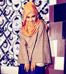 Tampil Stylish dengan Baloon Tops