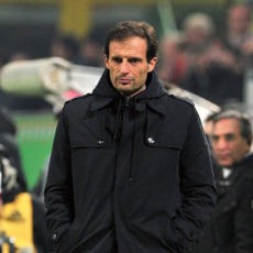 Terlalu Sering Kalah, Allegri Minta Milan Tetap Tenang