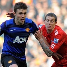 Old Trafford Panas Membara